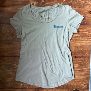 Patagonia tshirt xs